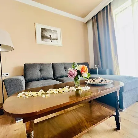 Sophia - Free Parking Apartment